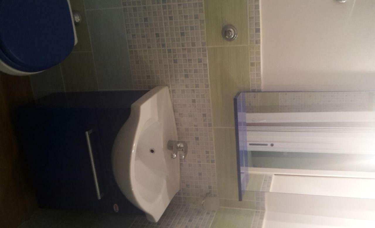 B&B A Due Passi Dal Centro อากริเจนโต ภายนอก รูปภาพ